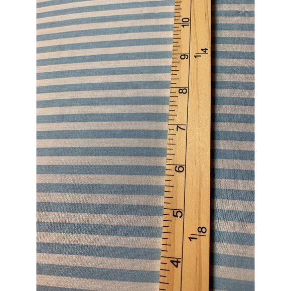Blue & White Striped Cotton Fabric 18"x22" Fat Quarter Sewing Quilting Craft Mat - Picture 2 of 3